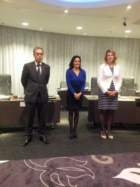 Van links naar rechts de wethouder Michiel Verbeek (D66), Mariska Sloot (GVH) en Paula Lambeck (VVD).